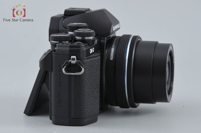 "Count 262" Olympus OM-D E-M10 Mark II Black 16.1 MP 14-42 EZ Lens w/ Box