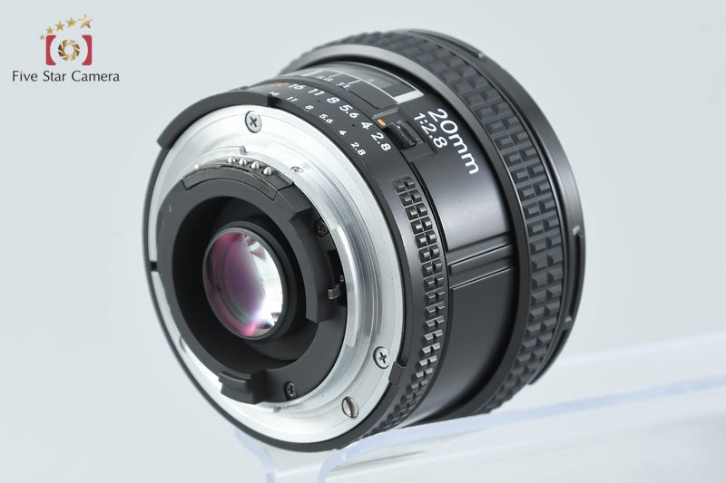 Nikon AF NIKKOR 20mm f/2.8