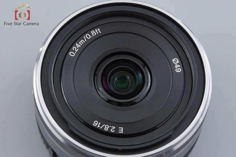 SONY E 16mm f/2.8 SEL16F28 + VCL-ECU1 Ultra Wide Converter 0.75x