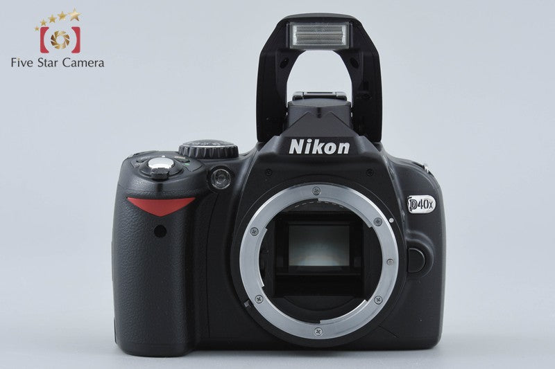 "Count 2,671" Nikon D40x 10.2 MP DSLR AF-S DX NIKKOR 18-55mm G II ED Lens