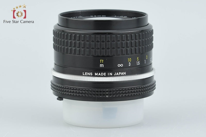 Nikon Ai NIKKOR 24mm f/2.8