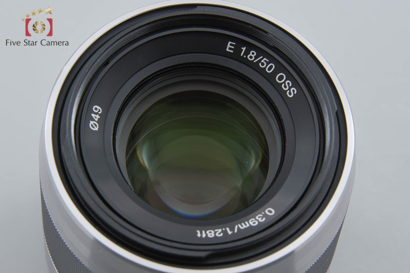 SONY E 50mm f/1.8 OSS SEL50F18 Silver