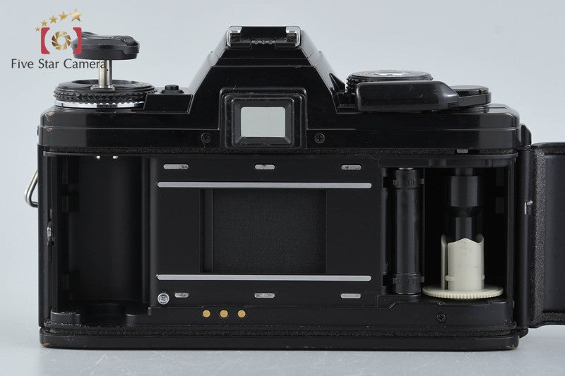 Minolta X-700 35mm SLR Film Camera Body