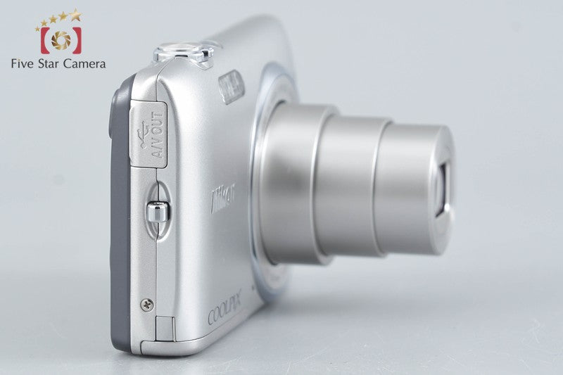 Nikon COOLPIX S3500 Crystal Silver 20.0 MP Digital Camera