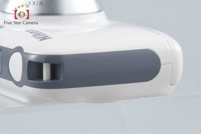 Nikon COOLPIX S32 White 13.2 MP Digital Camera