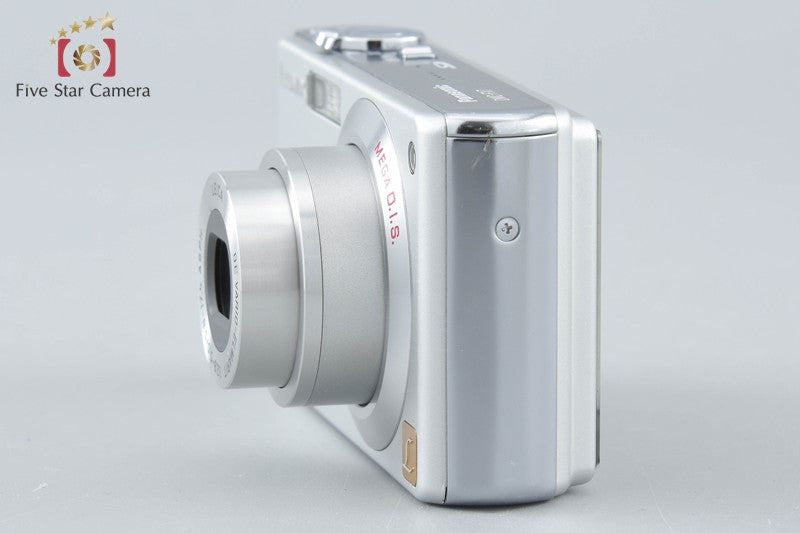 Panasonic LUMIX DMC-FX7 Silky Silver 5.0 MP Digital Camera w/ Box