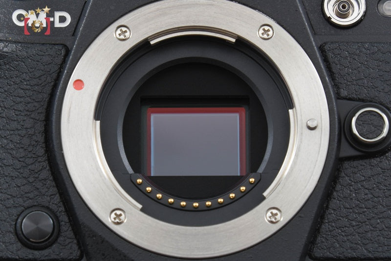 "Count 1,297" Olympus OM-D E-M5 Mark II Black 16.1 MP Digital Mirrorless Camera