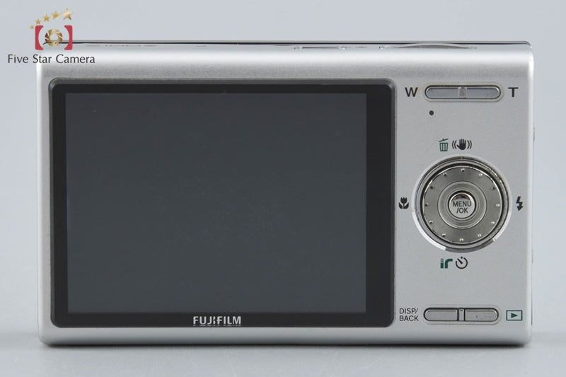 Fujifilm FINEPIX Z100fd White & Black 8.0 MP Digital Camera