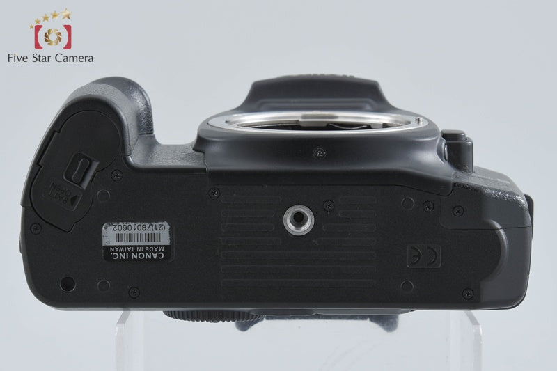 Canon EOS 7 35mm SLR Film Camera Body