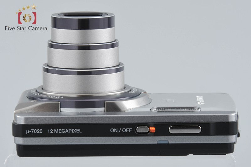 Olympus μ-7020 Silver 12.0 MP Digital Camera