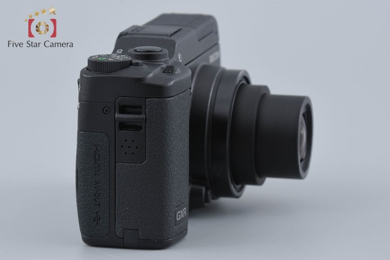 "Count 692" Ricoh GXR 10.0 MP Digital Camera + S10 24-72mm f/2.5-4.4 VC