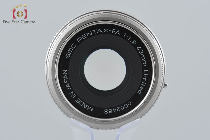 PENTAX SMC FA 43mm f/1.9 Limited Silver