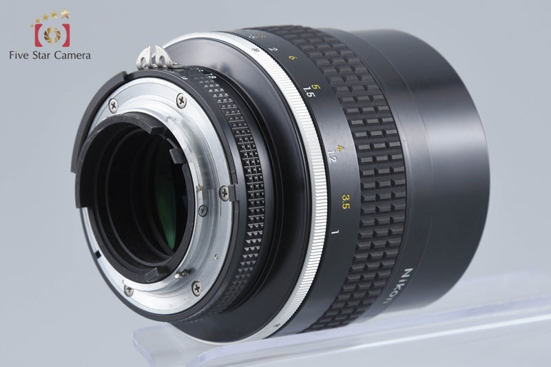 Nikon Ai-S NIKKOR 105mm f/1.8