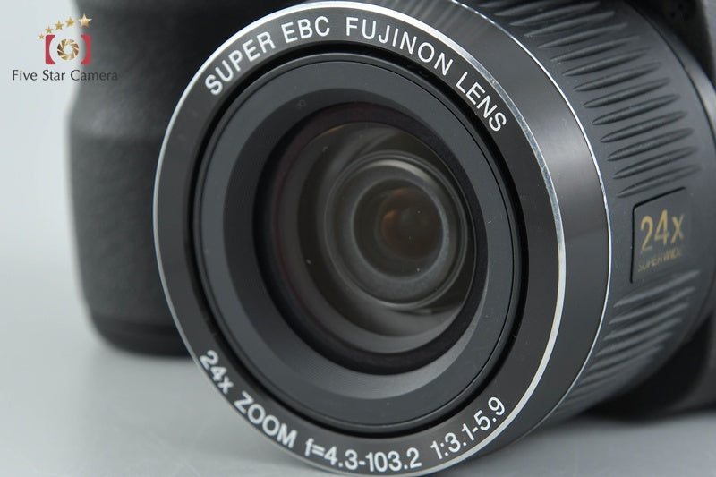 Fujifilm FinePix S3200 14.0 MP Digital Camera