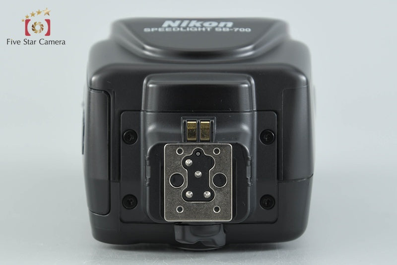 Nikon SPEEDLIGHT SB-700 Shoe Mount Flash