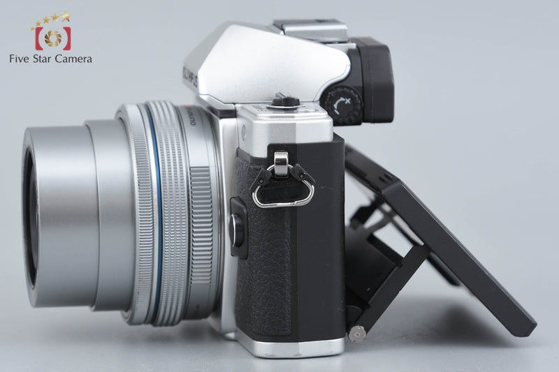 "Shutter count 2,792" Olympus OM-D E-M10 Mark II Silver 16.1 MP 14-42 EZ Lens