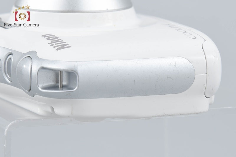 Nikon COOLPIX S33 White 13.2 MP Digital Camera