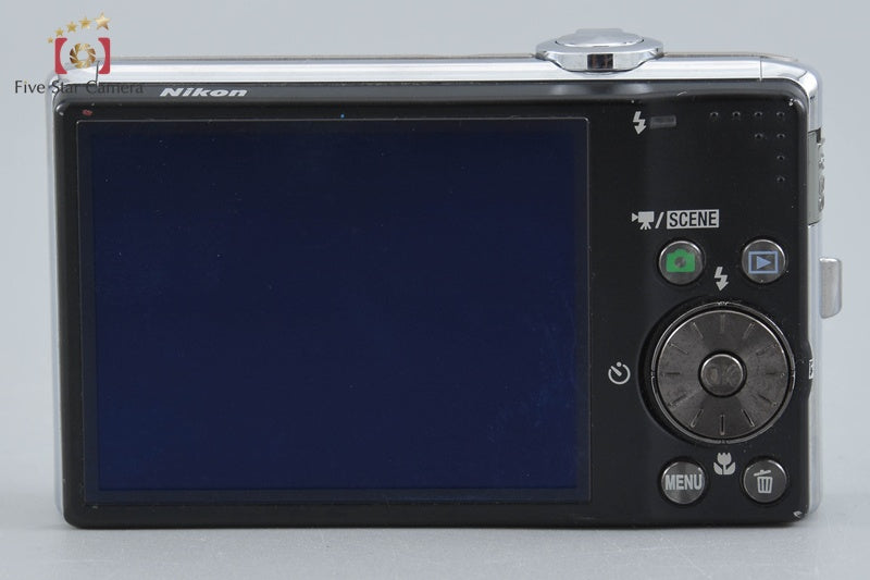 Nikon COOLPIX S620 Silver 12.2 MP Digital Camera