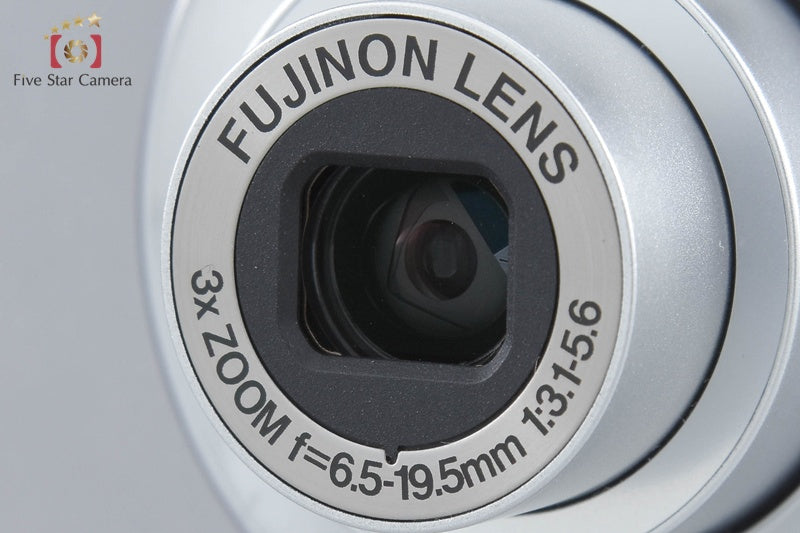 Fujifilm FinePix JV250 Silver 16.0 MP Digital Camera