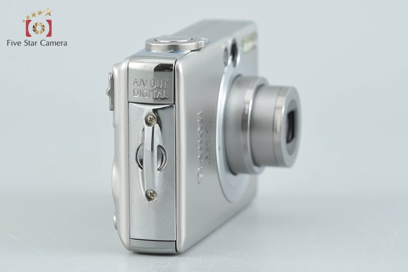 Canon IXY Digital 70 Silver 6.0 MP Digital Camera w/ Box
