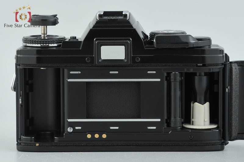 Minolta New X-700 35mm SLR Film Camera Body