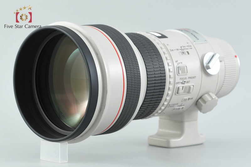 Canon EF 300mm f/2.8 L USM