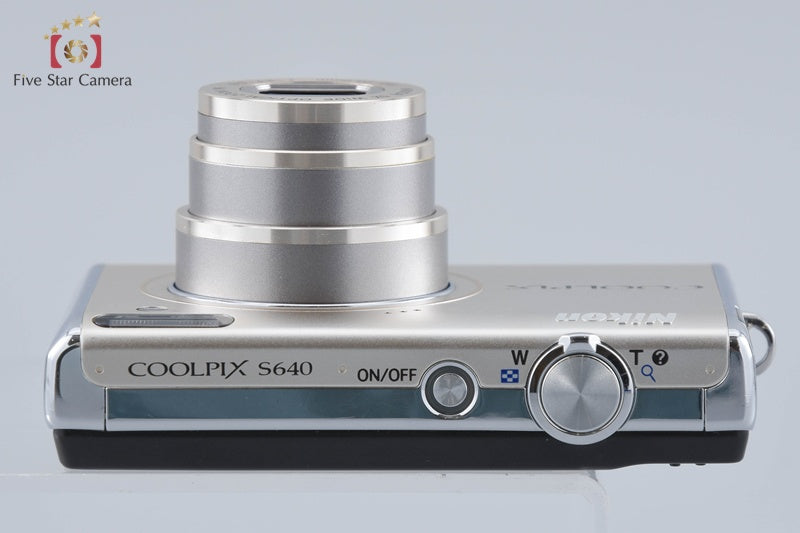 Nikon COOLPIX S640 Ice Silver 12.2 MP Digital Camera