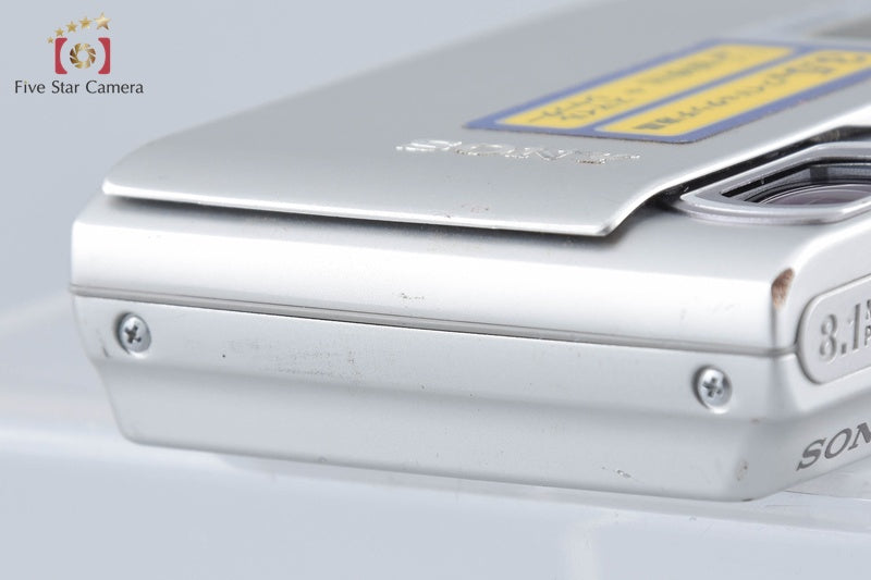 Sony Cyber-Shot DSC-T200 Silver 8.1 MP Digital Camera