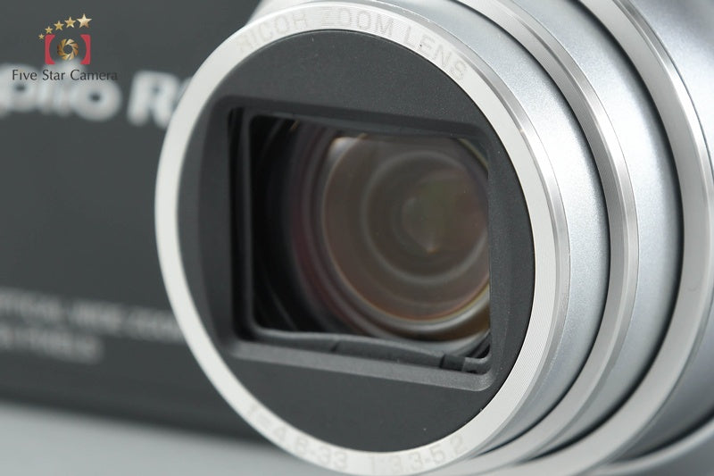 RICOH Caplio R6 Black 7.2 MP Digital Camera
