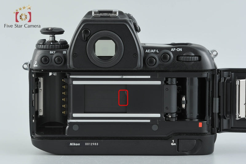 Nikon F6 35mm SLR Film Camera Body