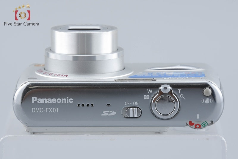 Panasonic LUMIX DMC-FX01 Silver 6.0 MP Digital Camera