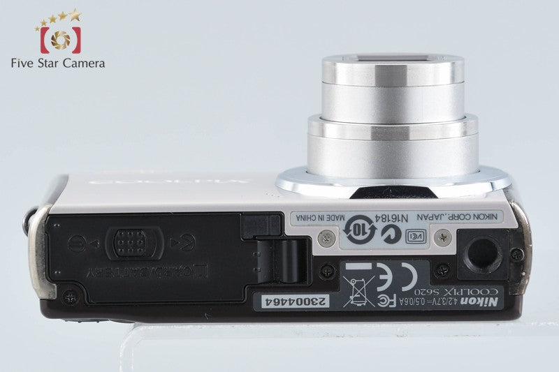 Nikon COOLPIX S620 Pearl White 12.2 MP Digital Camera