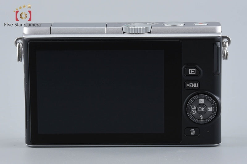 "Shutter count 314" Nikon 1 J4 Silver 18.4 MP Digital Camera 10-30 Lens