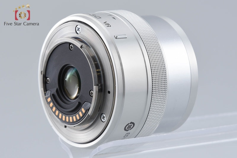"Shutter count 314" Nikon 1 J4 Silver 18.4 MP Digital Camera 10-30 Lens
