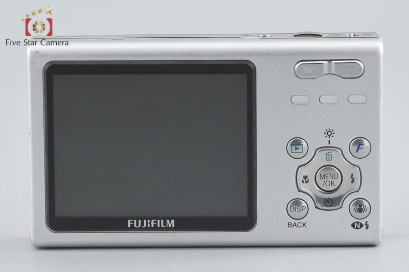 Fujifilm FinePix Z5fd Raspberry Red 6.3 MP Digital Camera