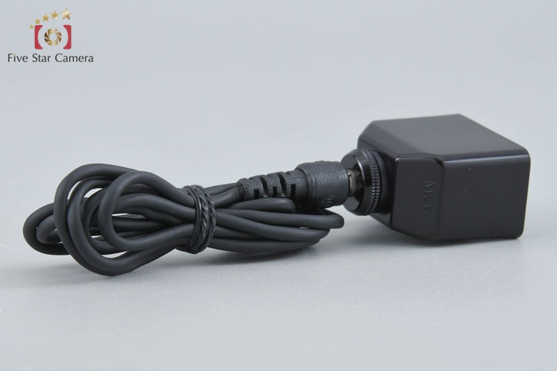 Pentax Battery Remote Holder Cold Weather for 6x7, 67