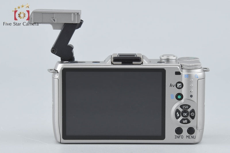 "Shutter count 605" PENTAX Q10 Silver 12.4 MP Digital Camera 5-15 Lens w/ Box