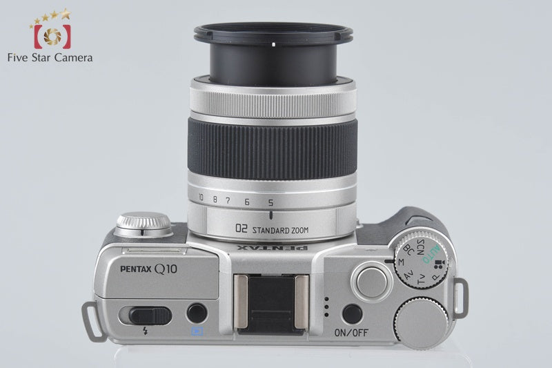 "Shutter count 605" PENTAX Q10 Silver 12.4 MP Digital Camera 5-15 Lens w/ Box