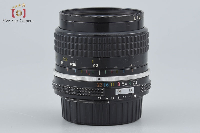 Nikon Ai NIKKOR 24mm f/2.8