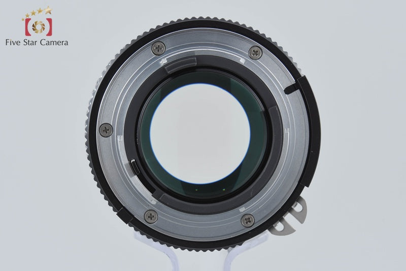 Nikon Ai NIKKOR 105mm f/2.5 w/ Box