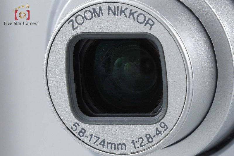 Nikon COOLPIX 4100 Chrome Silver 4.0 MP Digital Camera