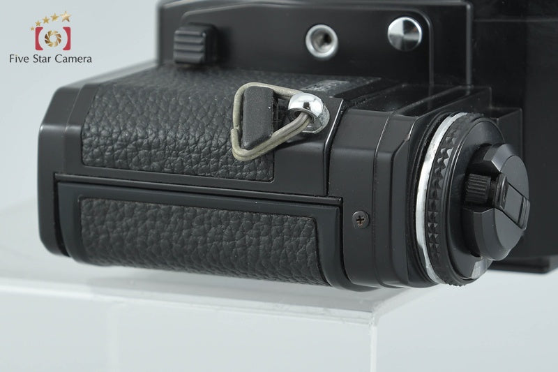 Minolta X-700 35mm SLR Film Camera Body