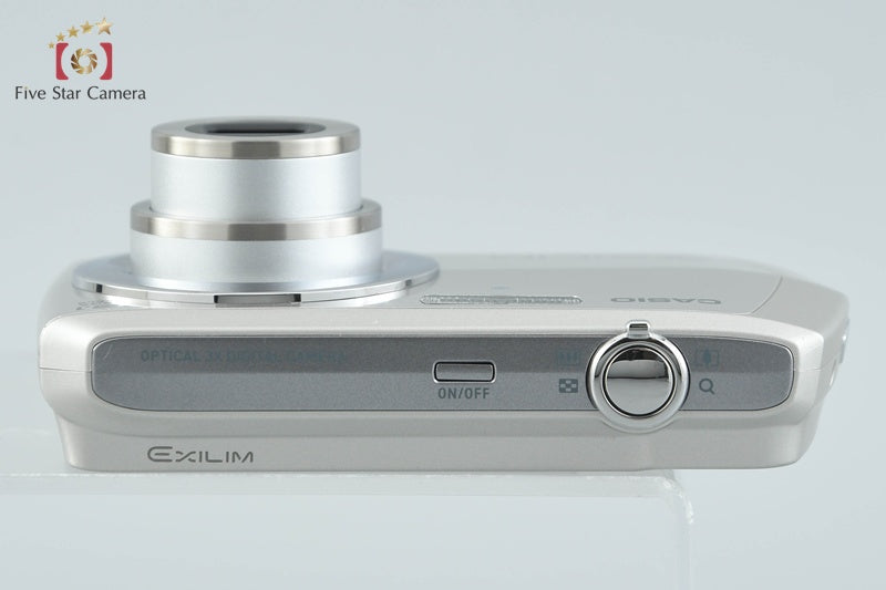 Casio EXILIM EX-Z16 Silver 12.1 MP Digital Camera w/ Box