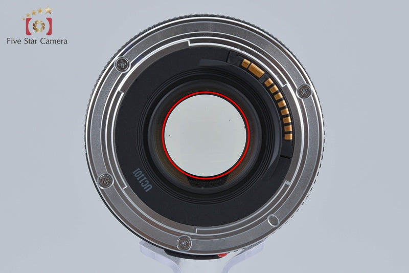 Canon EF 50mm f/2.5 Compact Macro