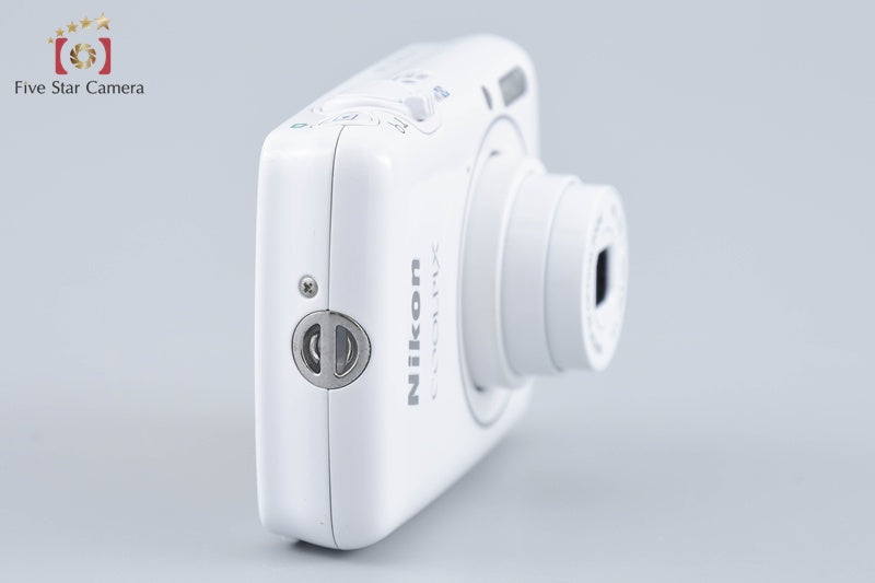 Nikon COOLPIX S01 White 10.1 MP Digital Camera