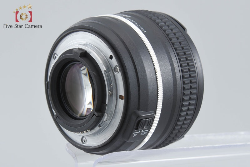 Nikon AF-S NIKKOR 50mm f/1.8 G Special Edition