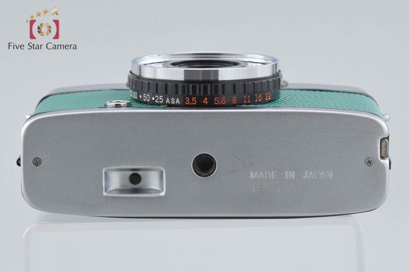 Olympus PEN EE-3 Light Green 35mm Half Frame Film Camera D.Zuiko 28mm f/3.5