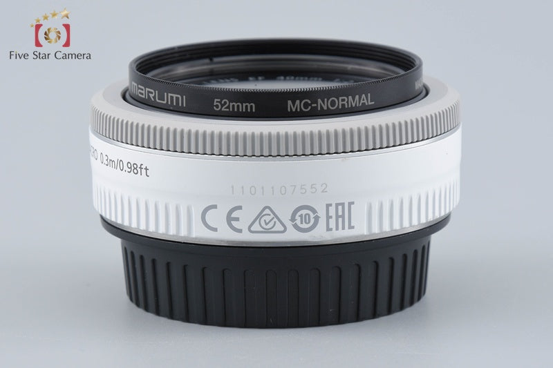 Canon EF 40mm f/2.8 STM White