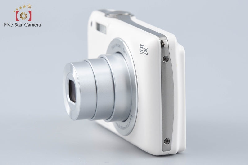 Fujifilm FINEPIX JX600 White 14.0 MP Digital Camera