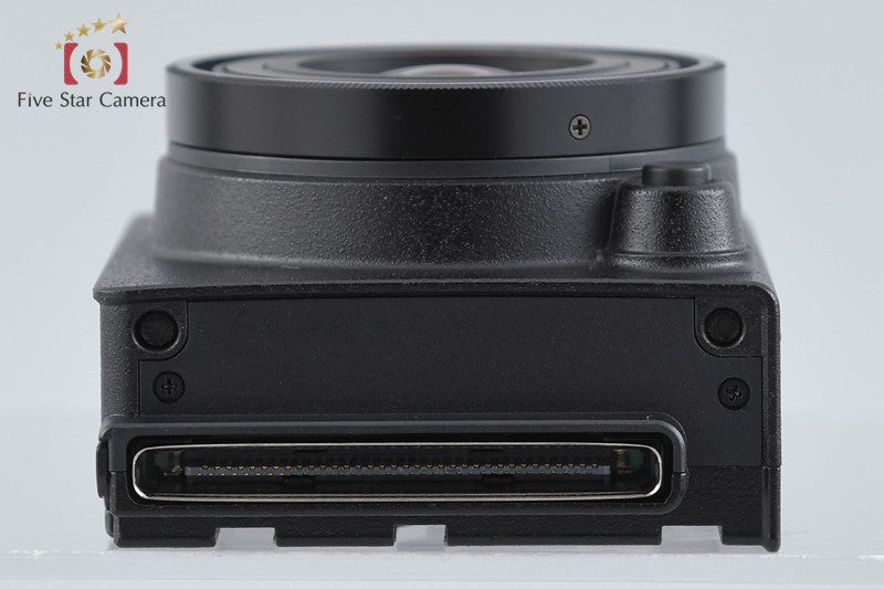 "Count 7" Ricoh GXR 10.0 MP Digital Camera + S10 24-72mm f/2.5-4.4 VC w/ Box